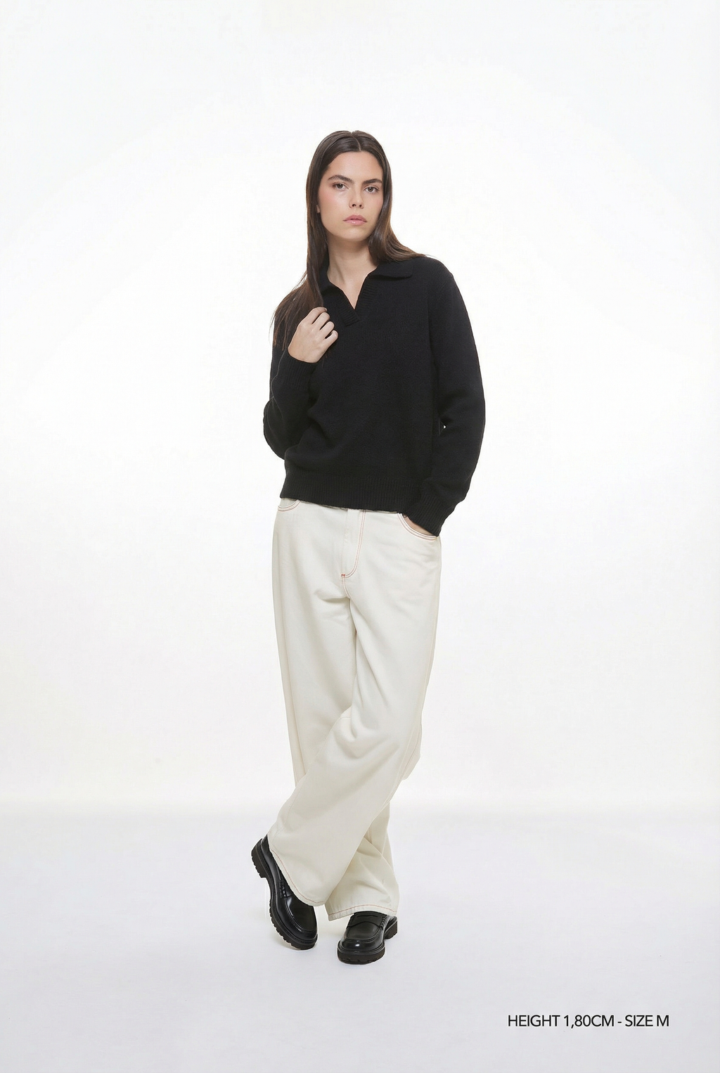 KNIT COLLARED SWEATER