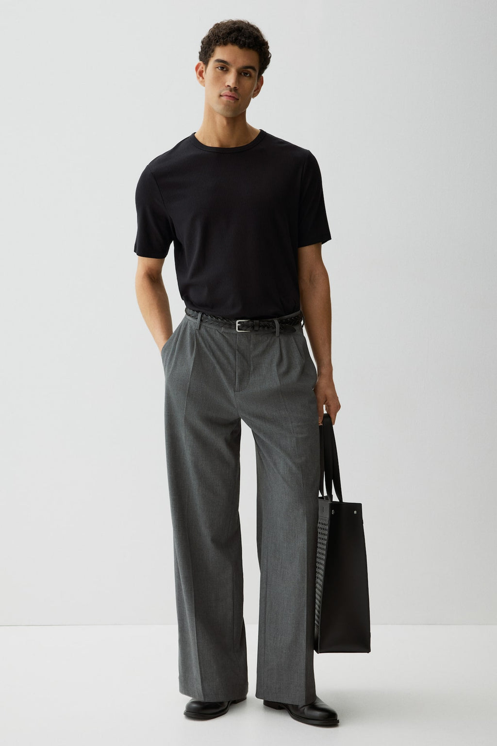 SLIM-FIT RIBBED T-SHIRT