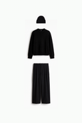 THE KNIT SET