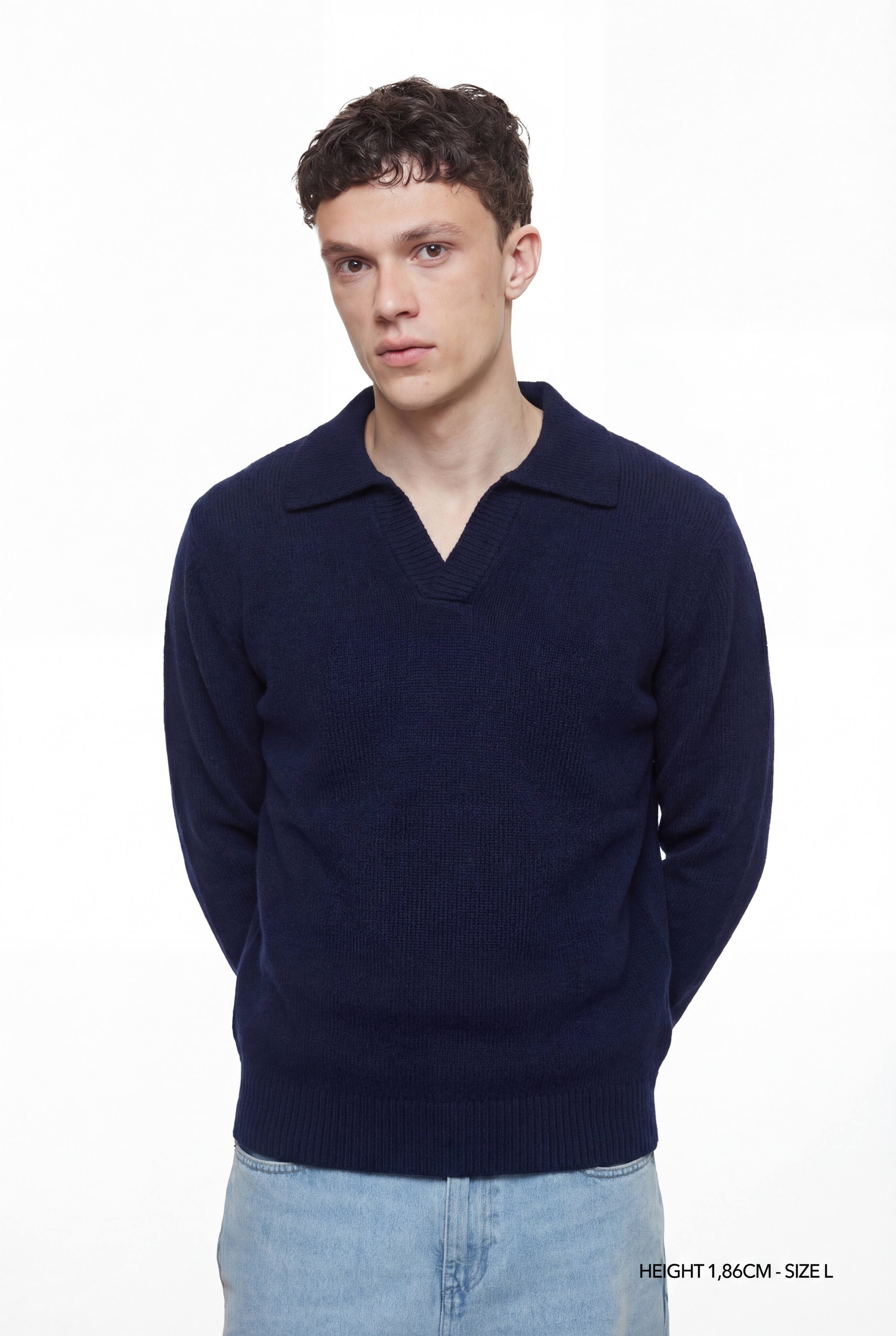 KNIT COLLARED SWEATER