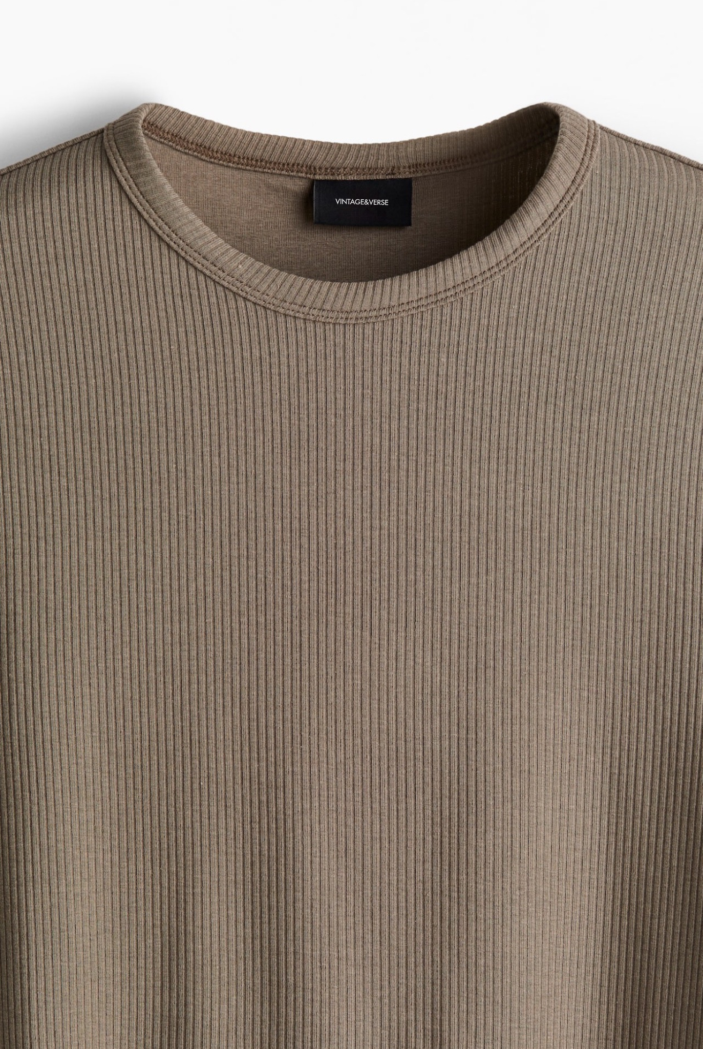 SLIM-FIT RIBBED T-SHIRT