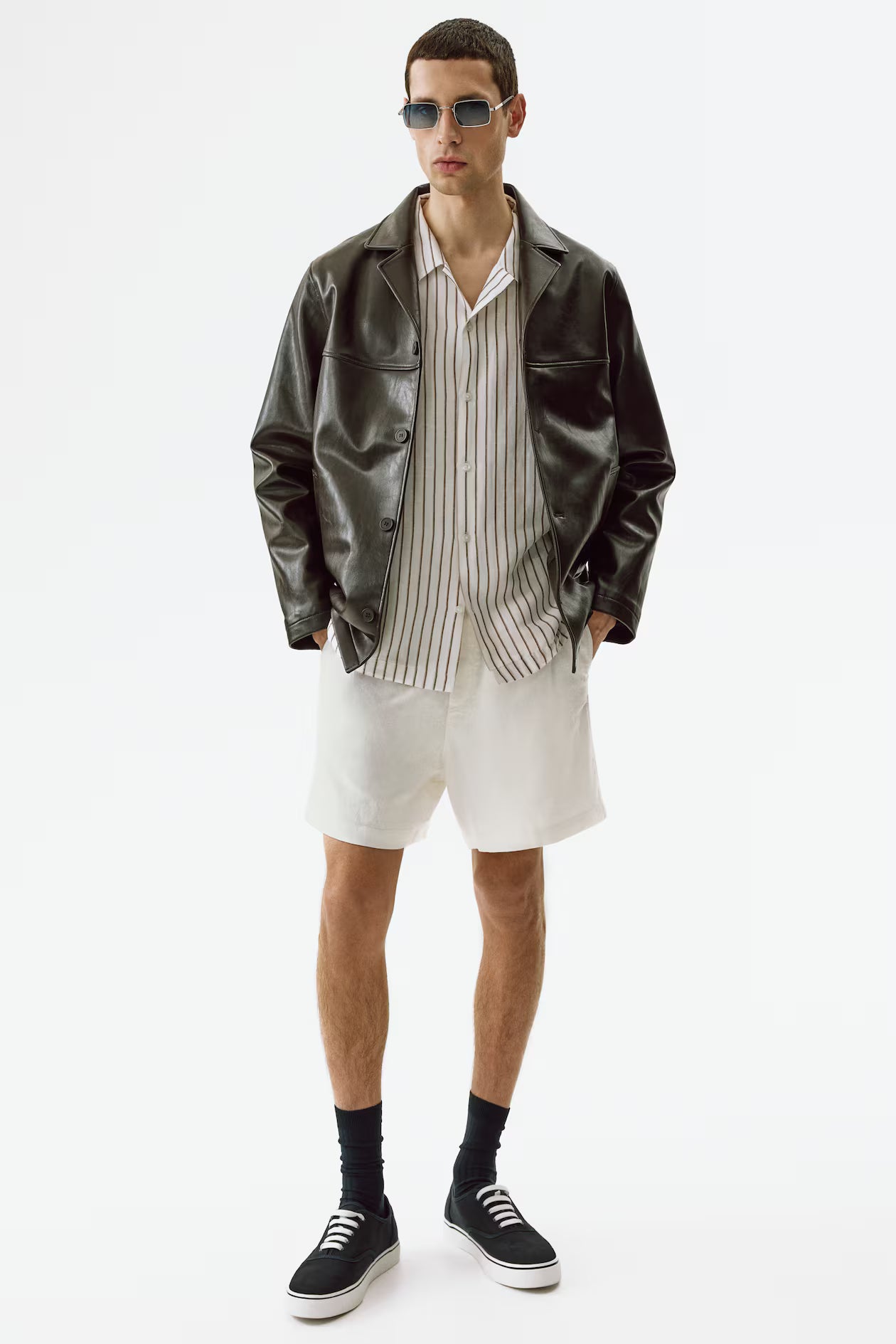 SHORT LINEN