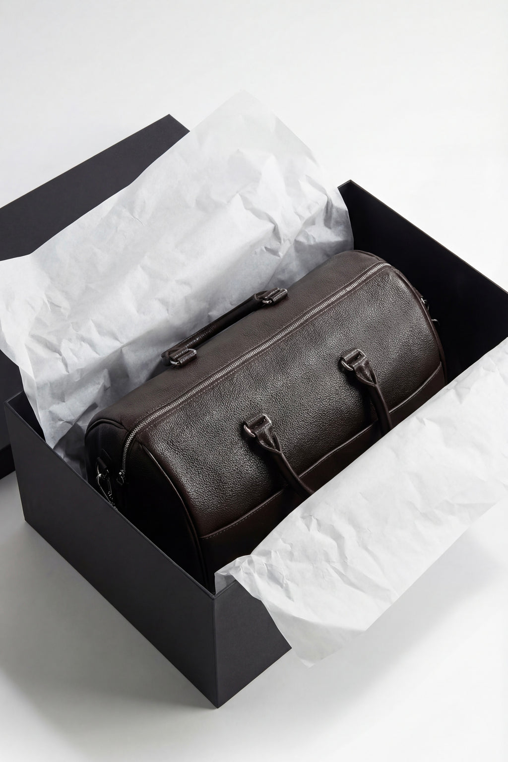 LEATHER WEEKEND BAG