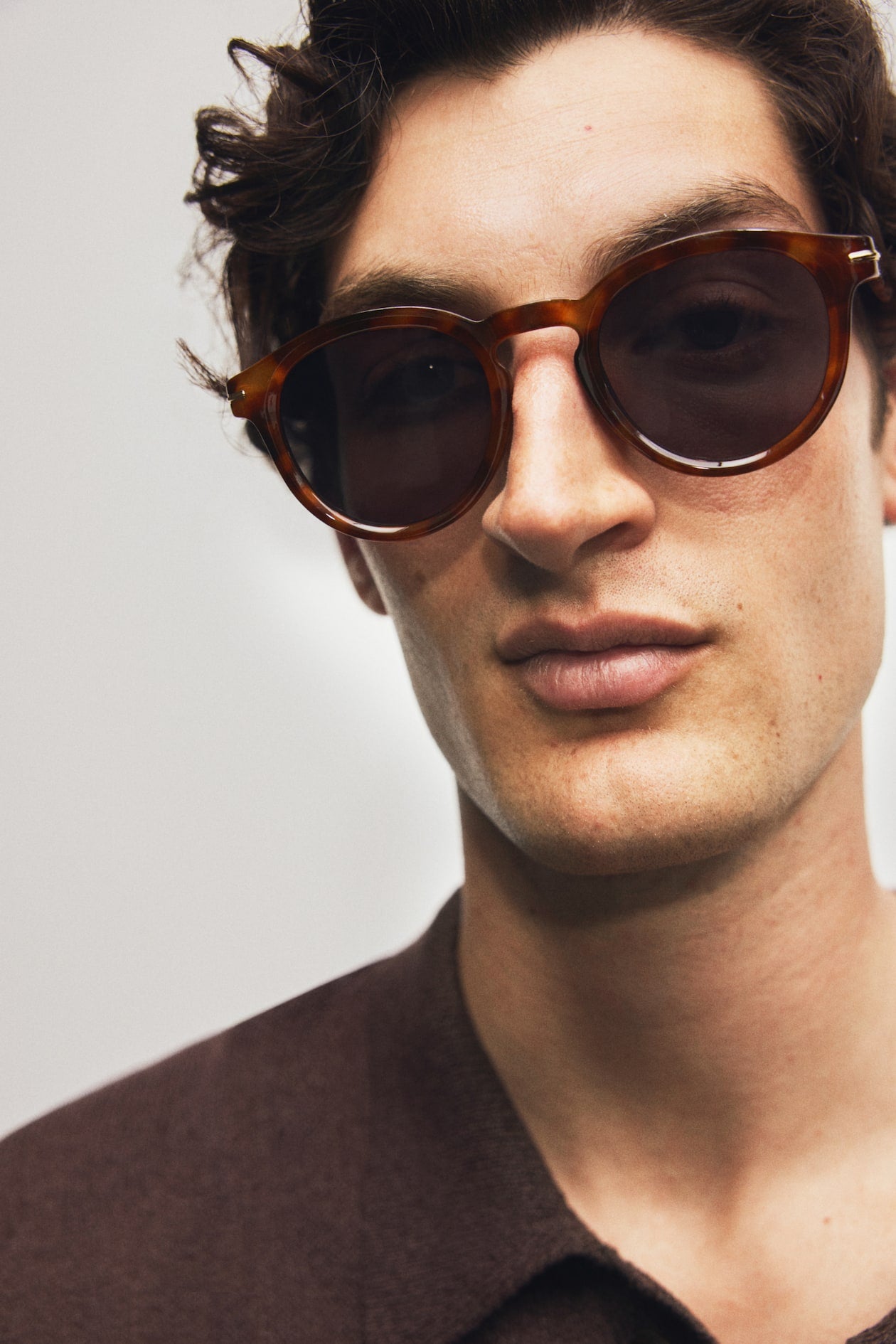SUNGLASSES