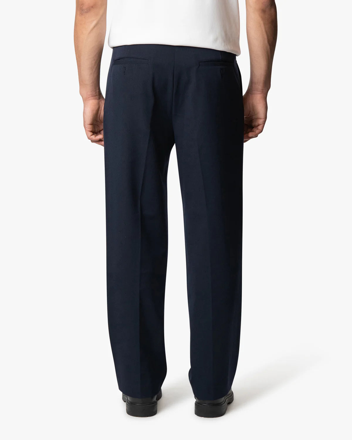 LOOSE FIT TAILORED TROUSERS