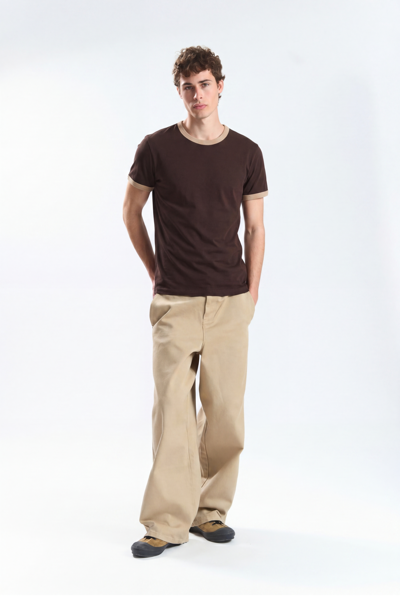 RINGER FITTED T-SHIRT