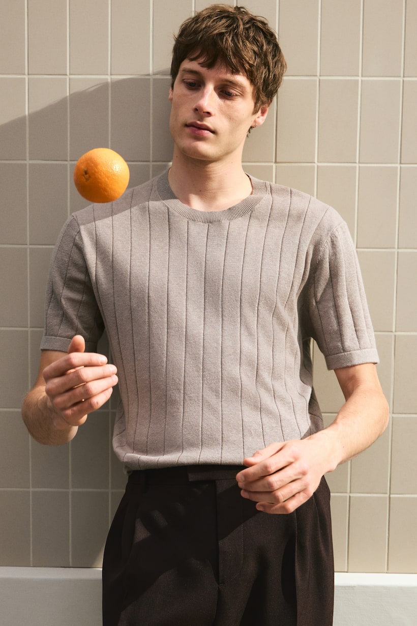 KNITTED T-SHIRT