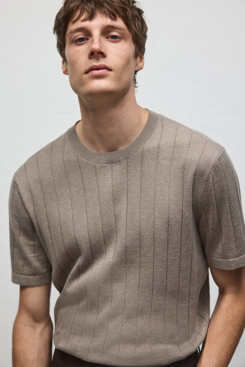 KNITTED T-SHIRT