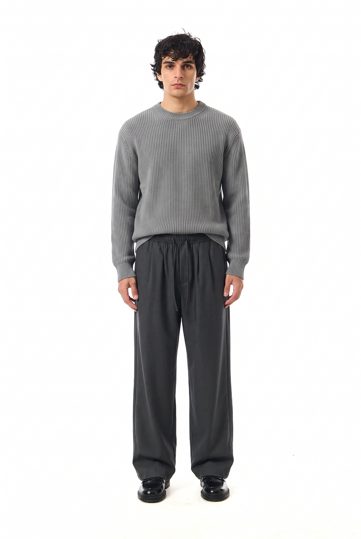 LOOSE FIT TROUSERS