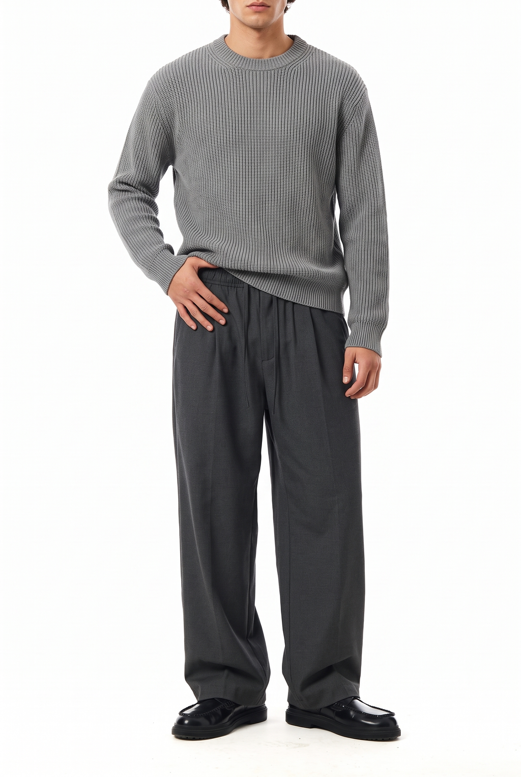 LOOSE FIT TROUSERS