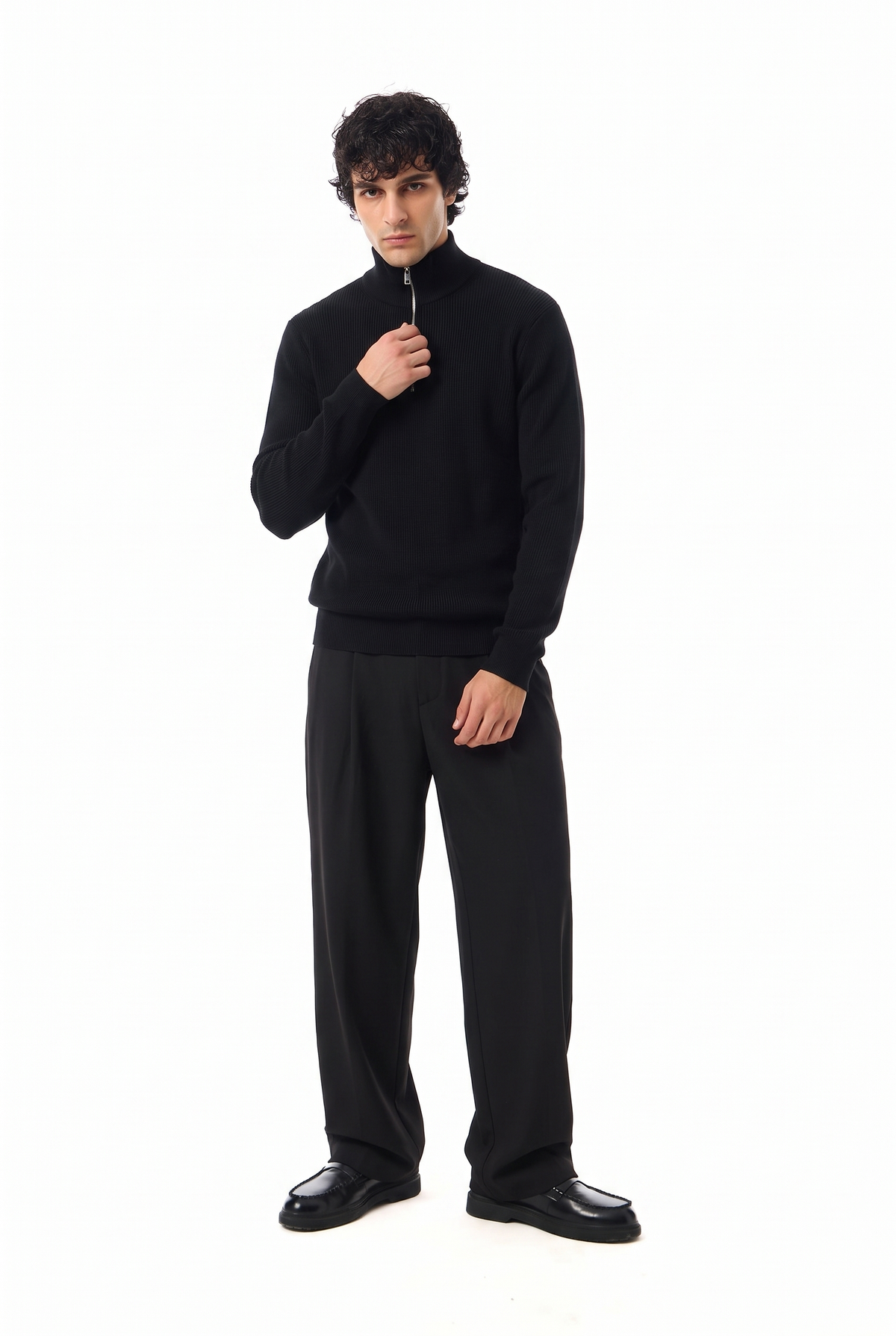 QUARTER ZIP