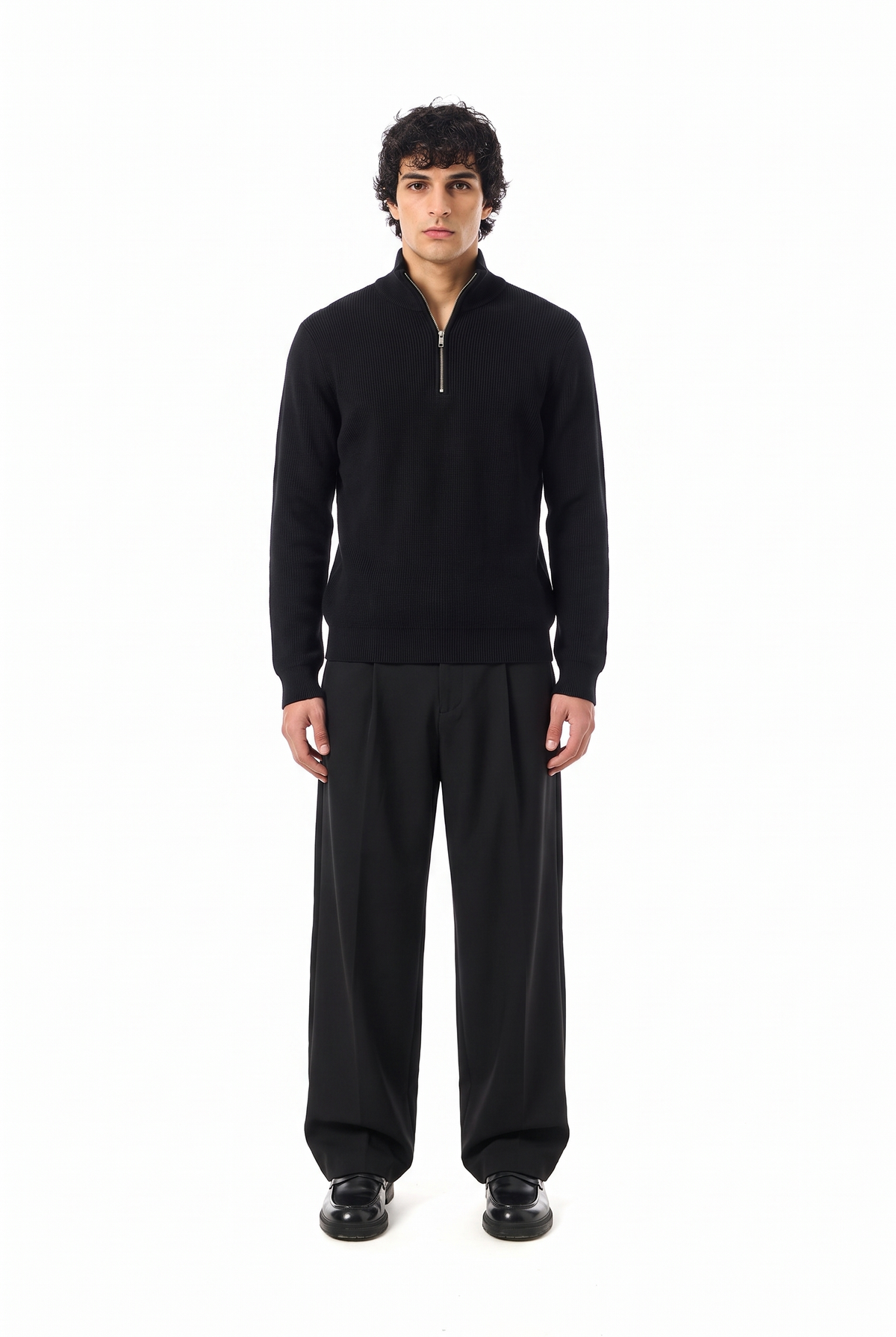 QUARTER ZIP
